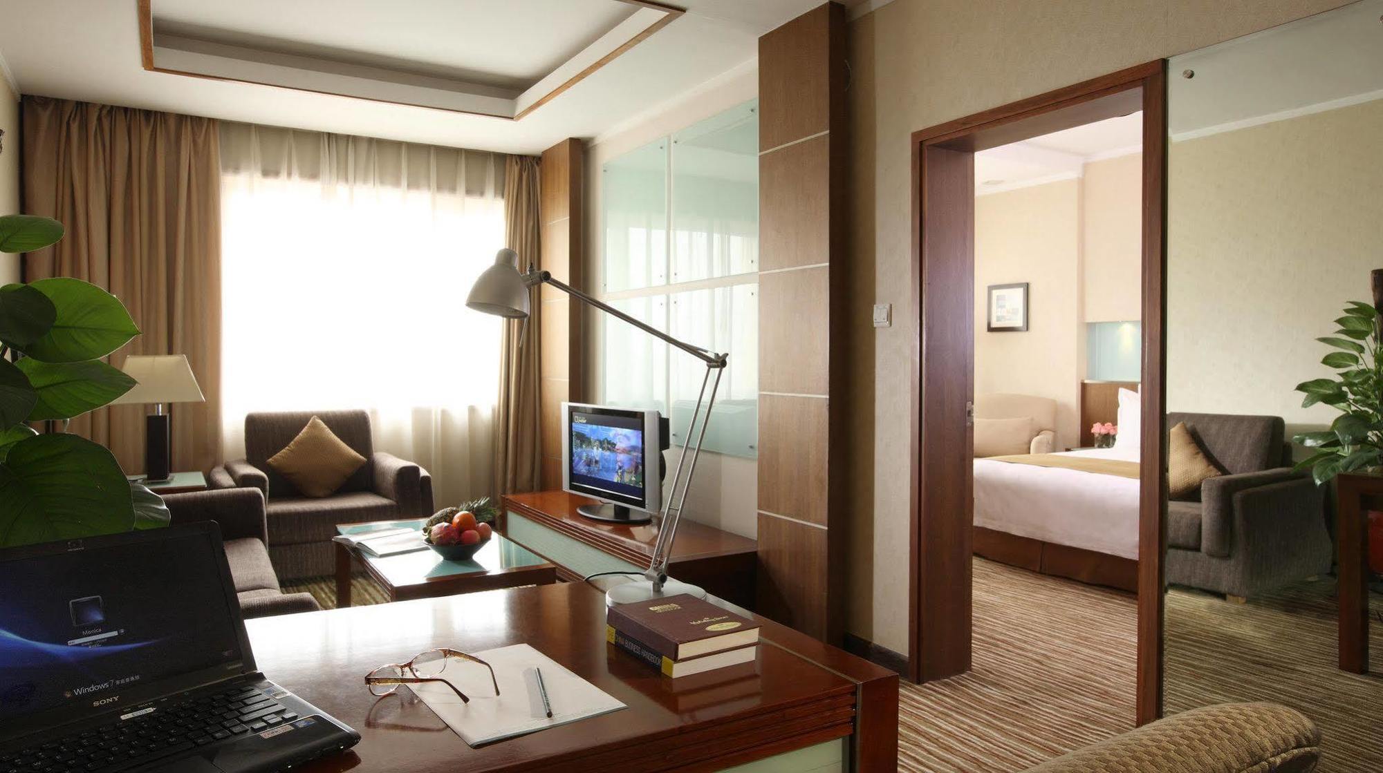 Holiday Inn Beijing Downtown Szoba fotó