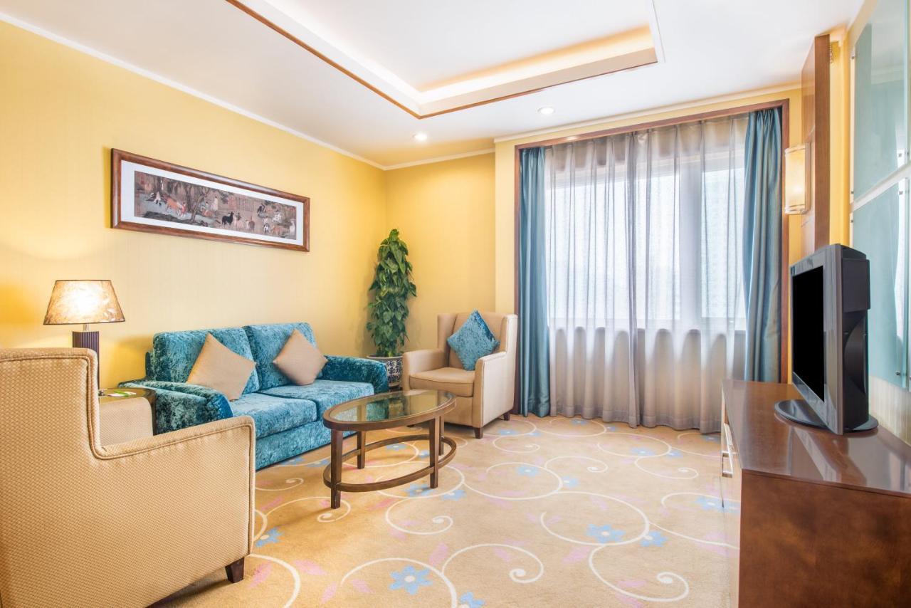 Holiday Inn Beijing Downtown Kültér fotó